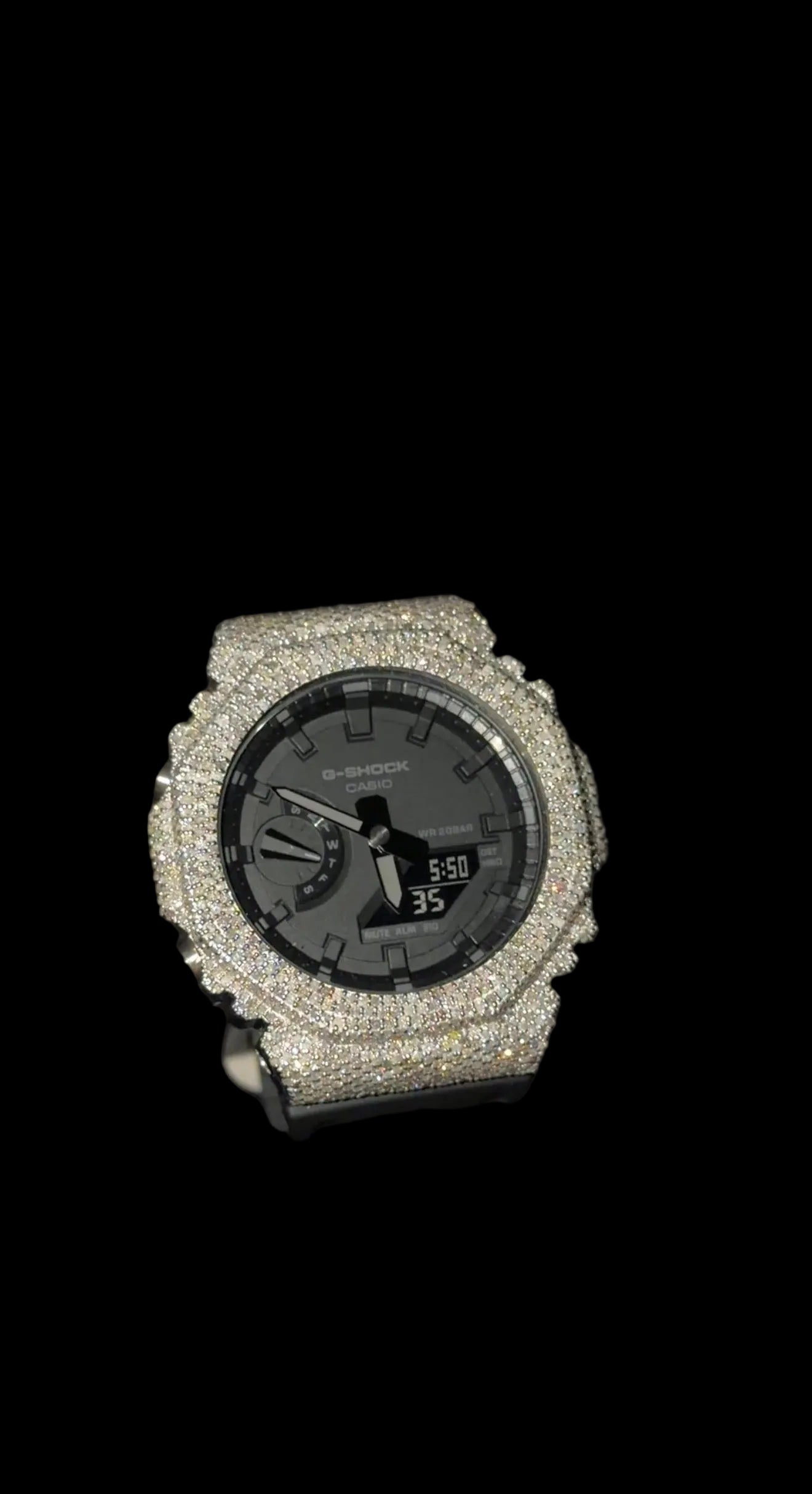 VS Natural Diamond Casio G Shock 5CT Ga2100